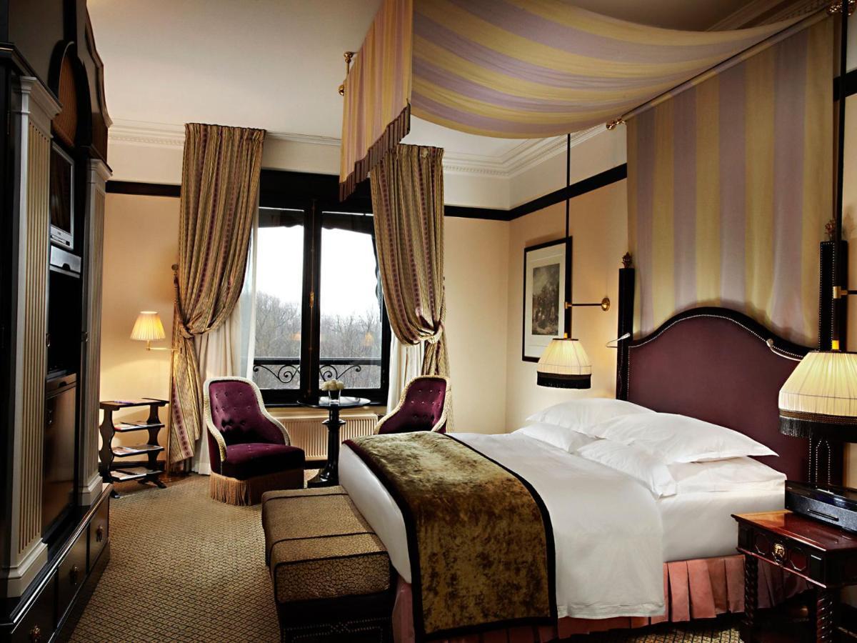 Des Indes 5* Den Haag