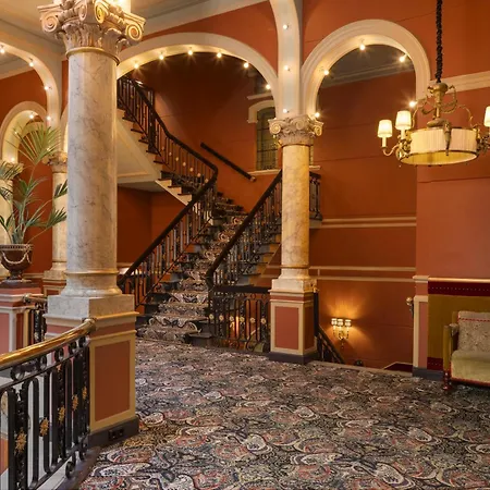Hotel Hotel Des Indes - The Leading Hotels Of The World 5*