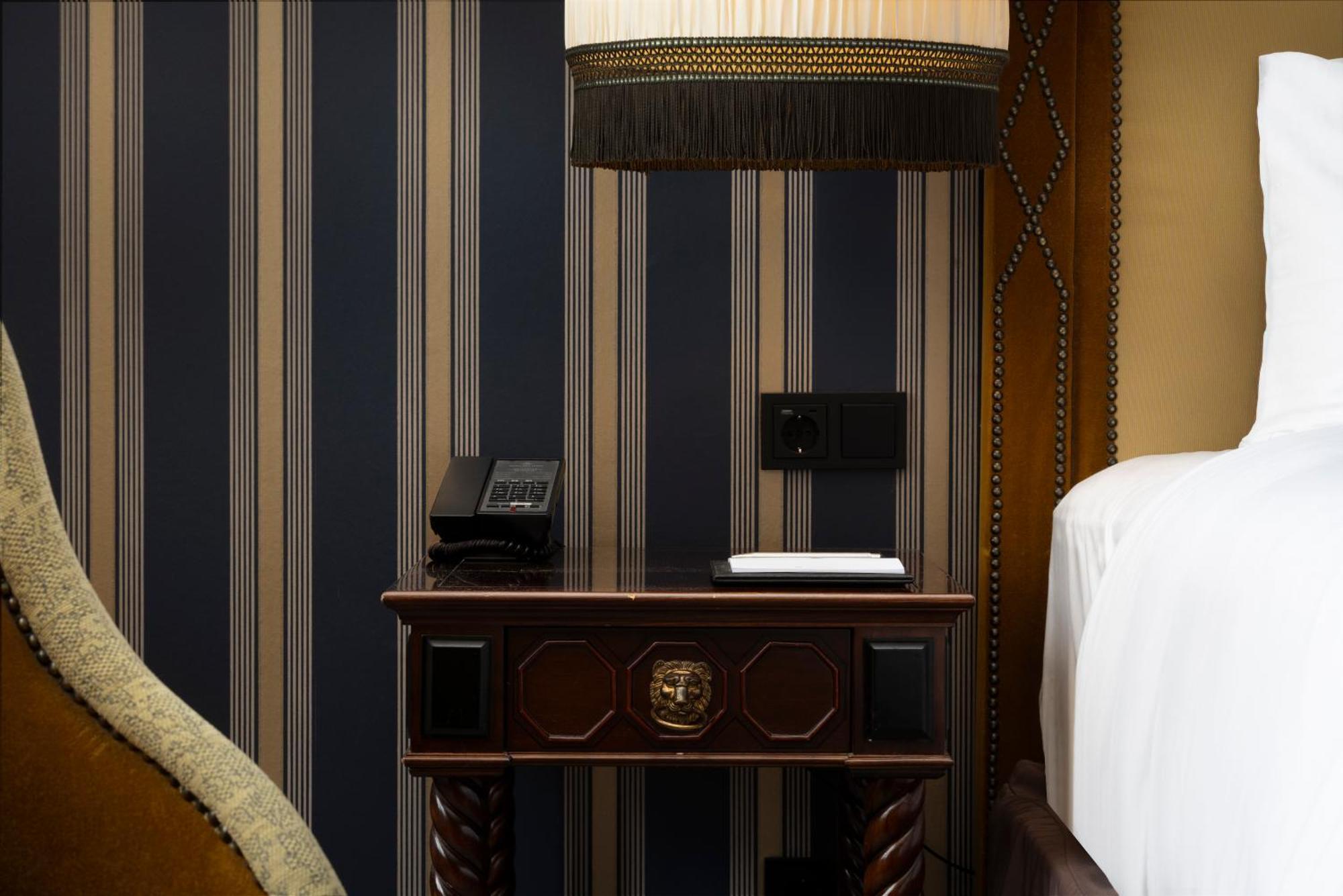 Hotel Des Indes - The Leading Hotels Of The World