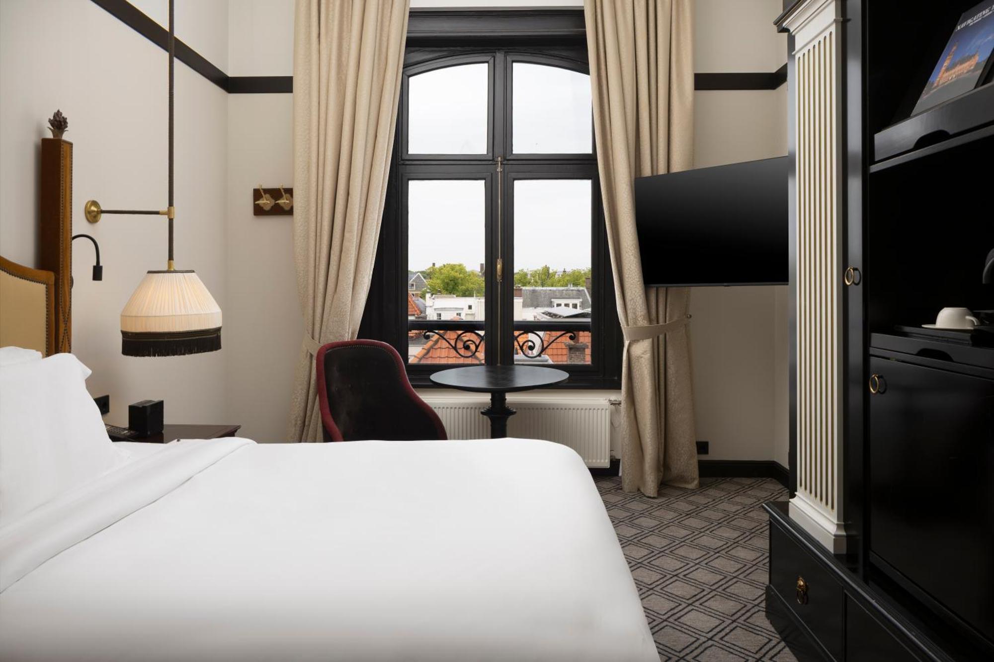 Des Indes 5* Den Haag