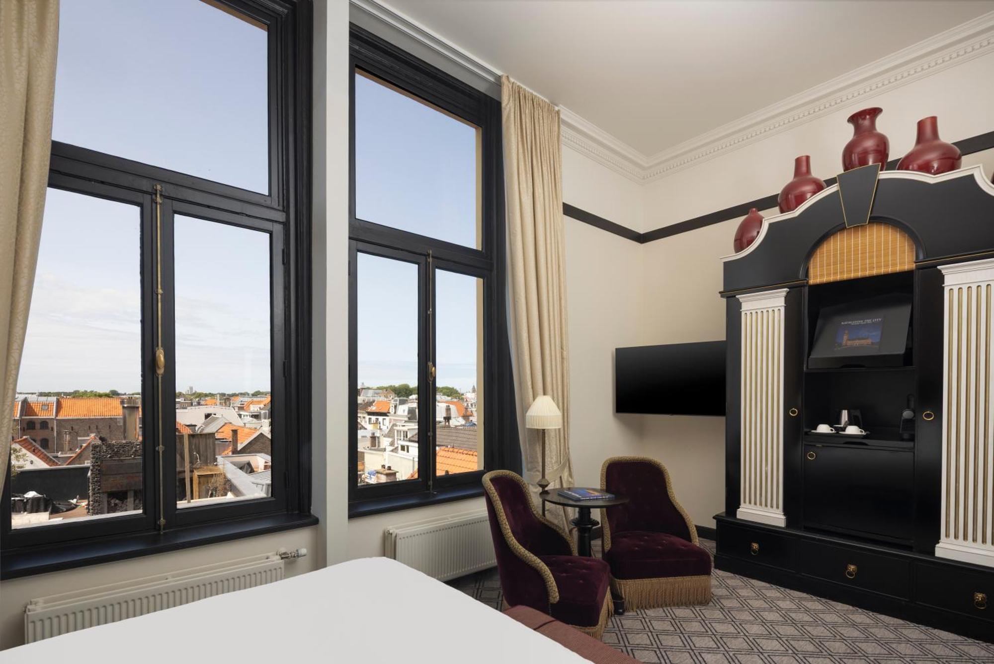 Des Indes 5* Den Haag