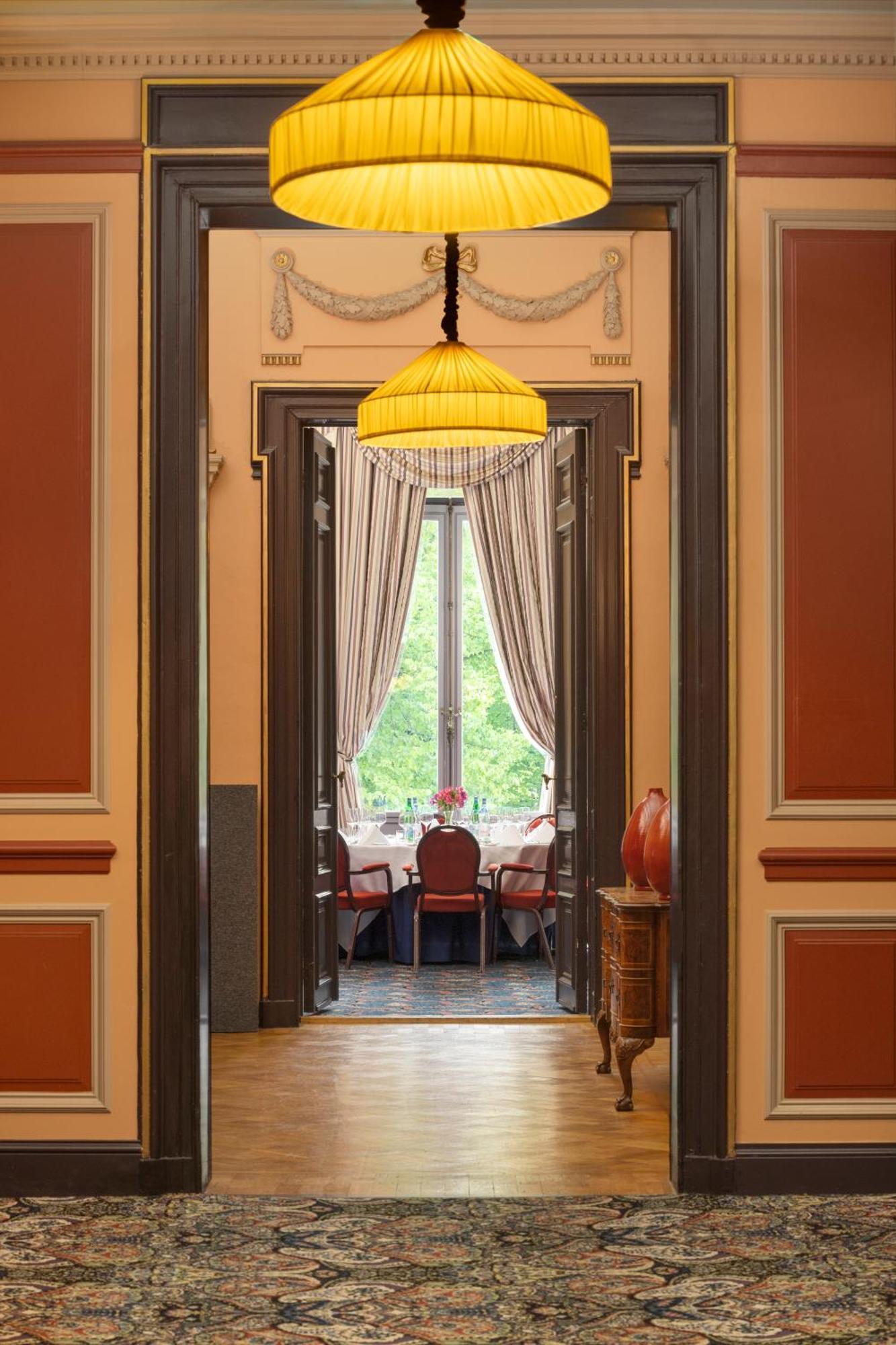 Hotel Des Indes - The Leading Hotels Of The World